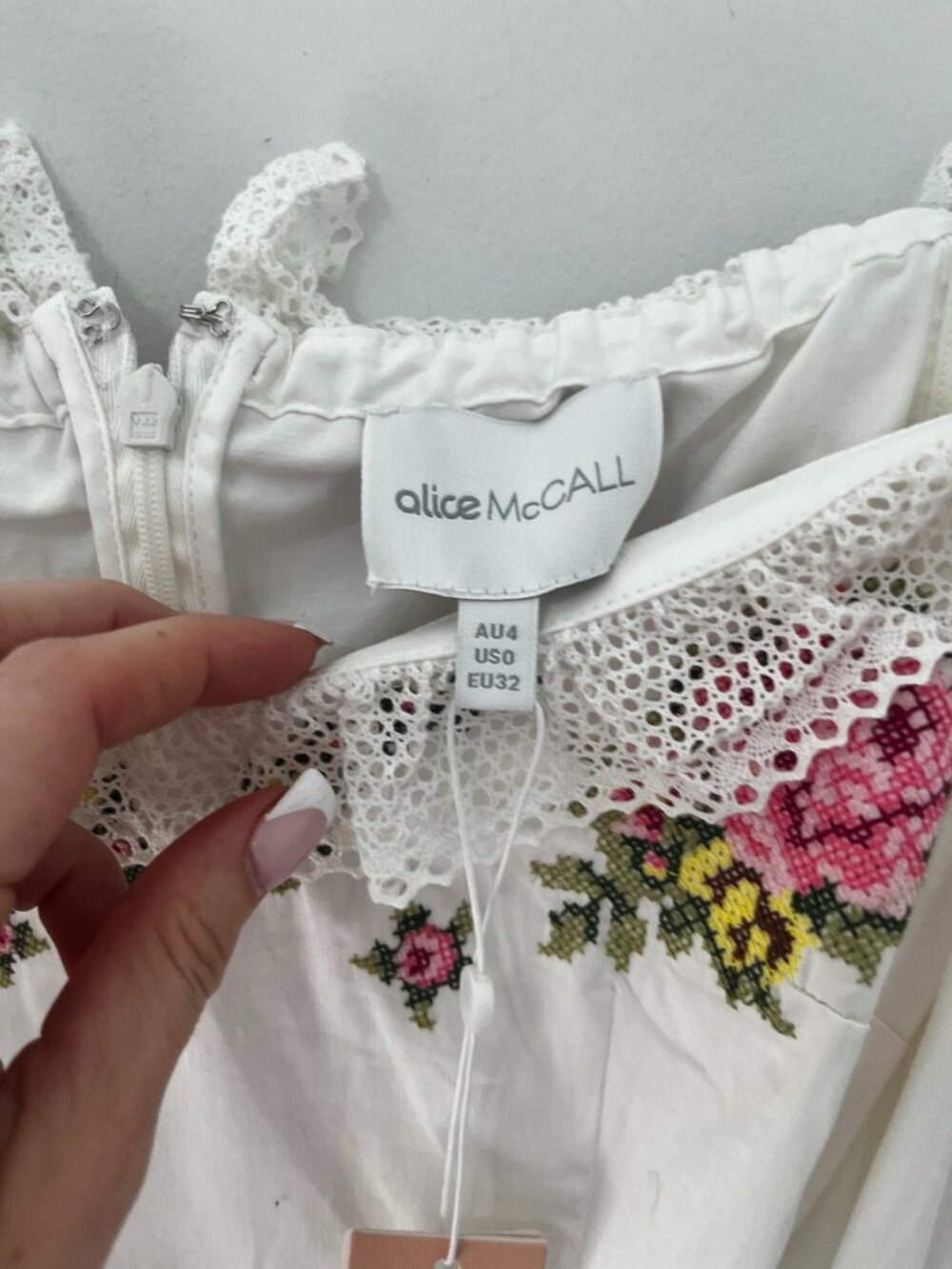 NEW Alice McCall Bon Voyage Floral Embroidered Bell Sleeve Blouse Size 4 - Picture 7 of 10